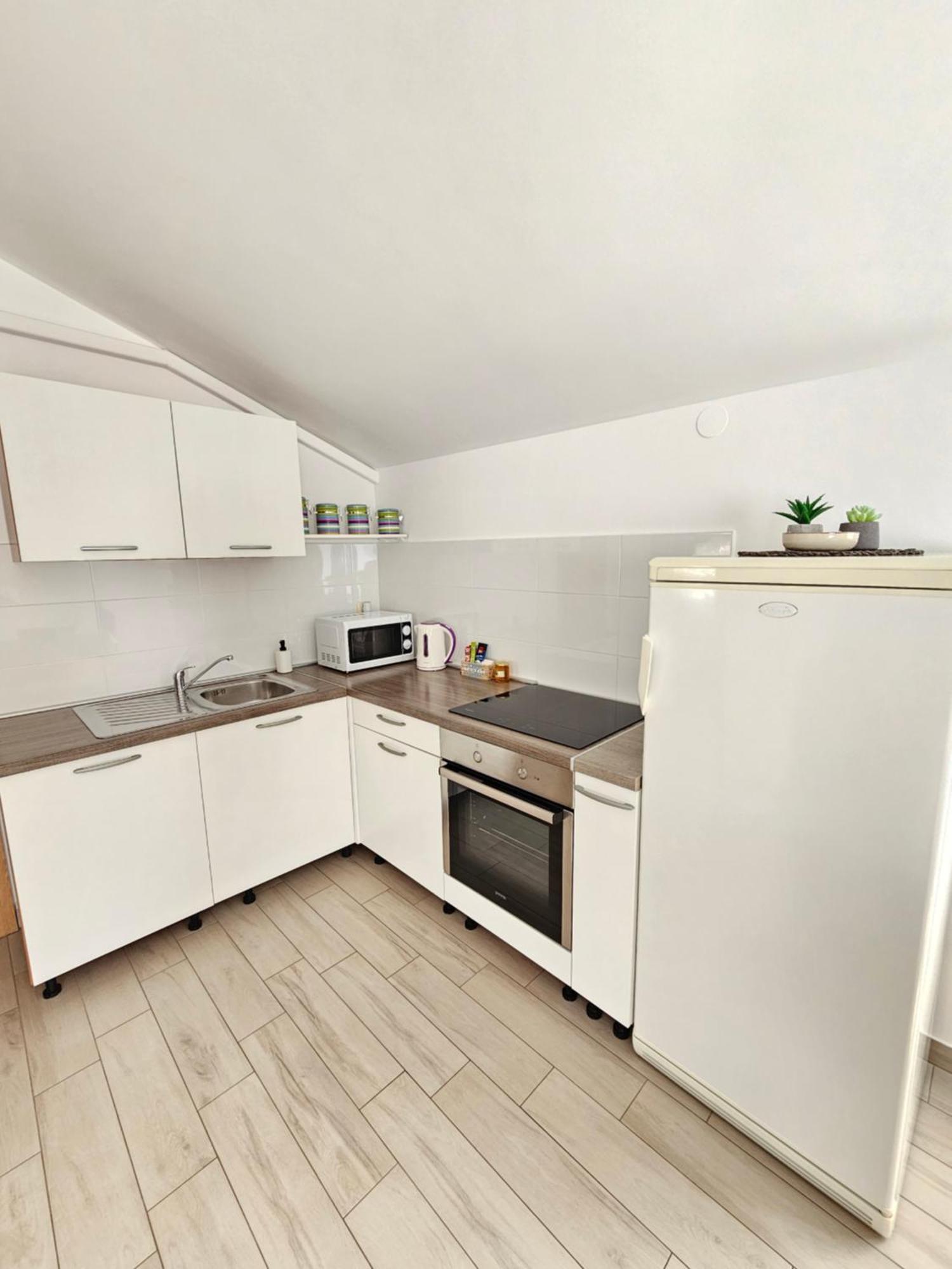 Apartment Vip Pirovac Zewnętrze zdjęcie